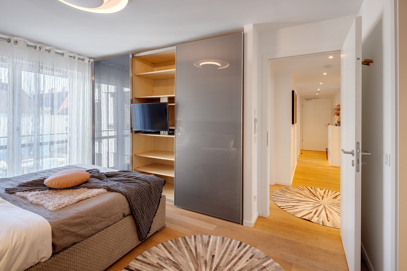 Apartment with 4 room | München-Bogenhausen | 70380 | ... mit viel Staufläche...