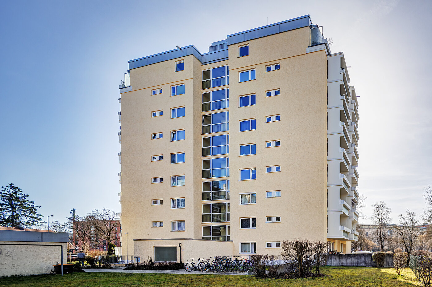 Apartment with 2 room | München-Moosach | 70407 | Außenansicht