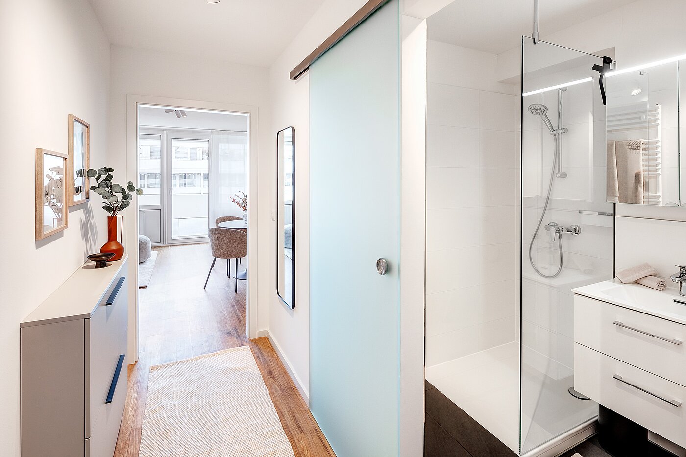 Apartment with 1 room | München-Neuhausen | 70197 | ...Flur