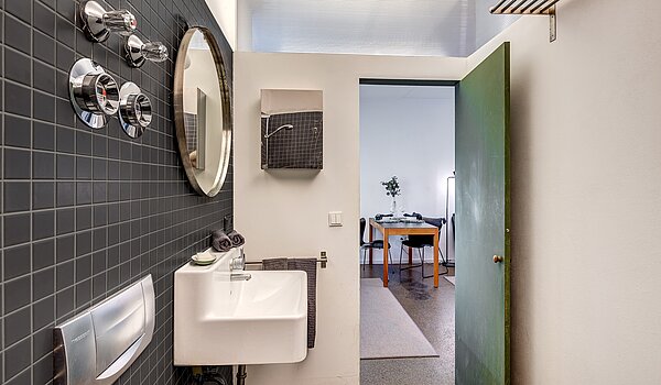 Loft apartment with 1 room | München-Isarvorstadt | 2211ML7 | ...mit Glasoberlichtern