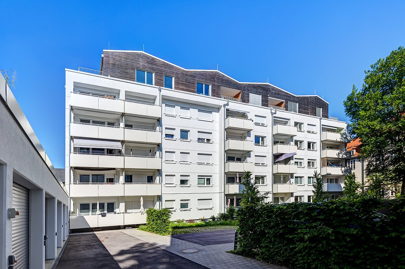 Apartment with 2 room | 70134 | Hausansicht