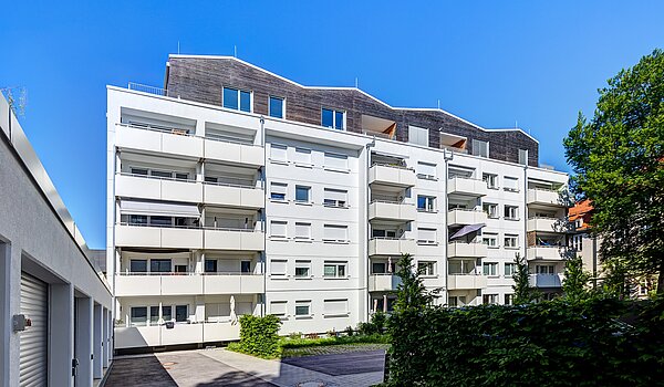 Apartment with 2 room | 70134 | Hausansicht