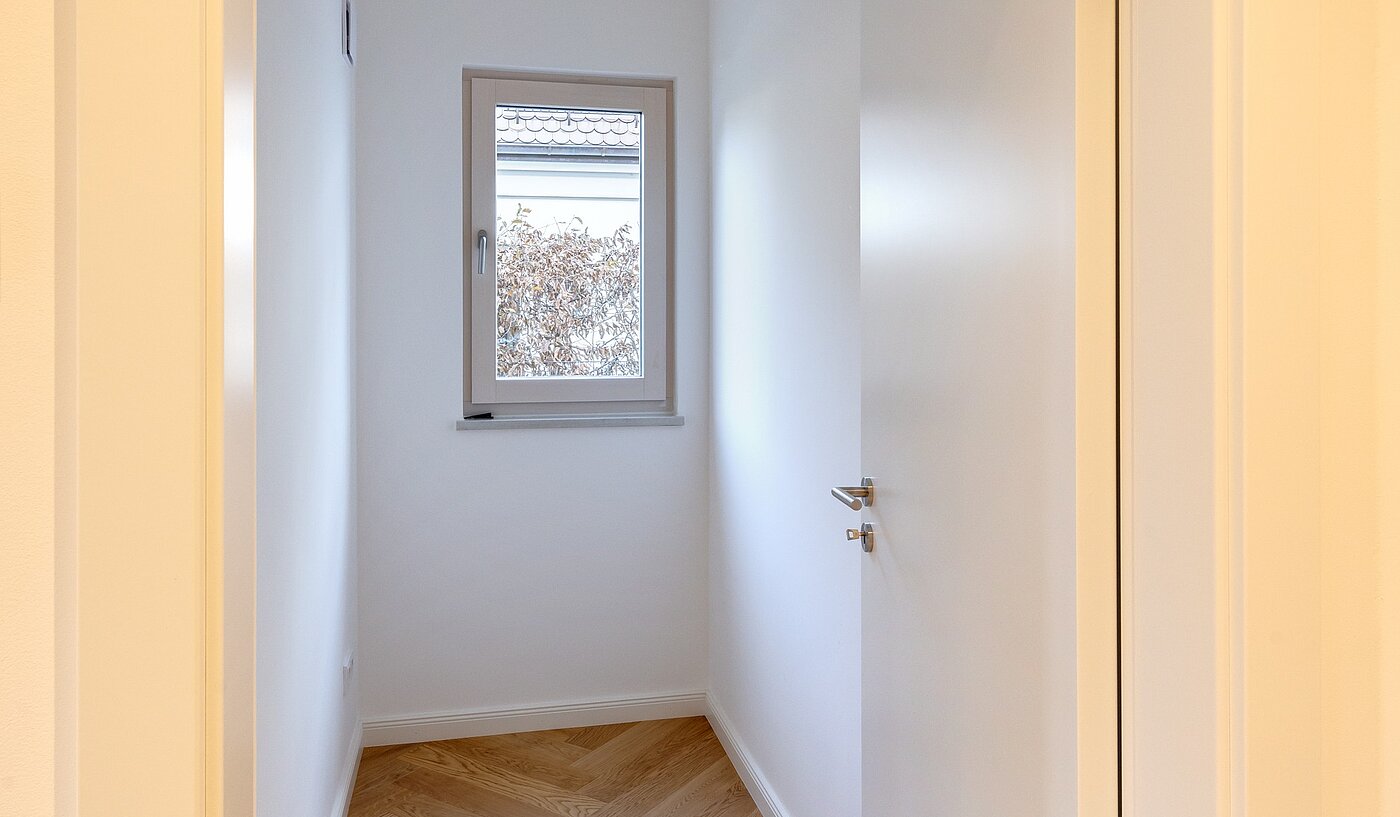 Terrassenwohnung with 3 room | München-Harlaching | 70371 | Speisekammer
