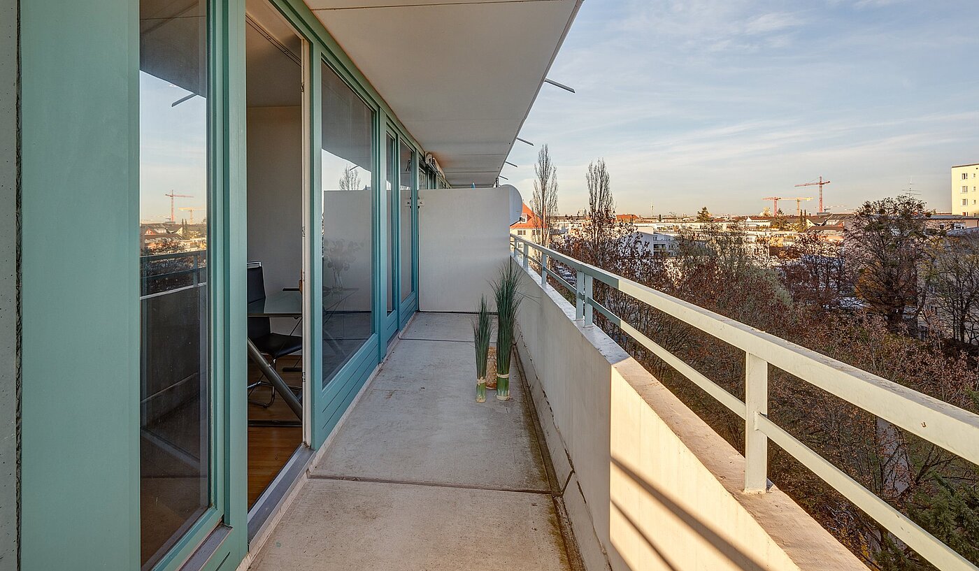Apartment with 2 room | München-Sendling-Westpark | 2010ML9 | Sonniger Eckbalkon...