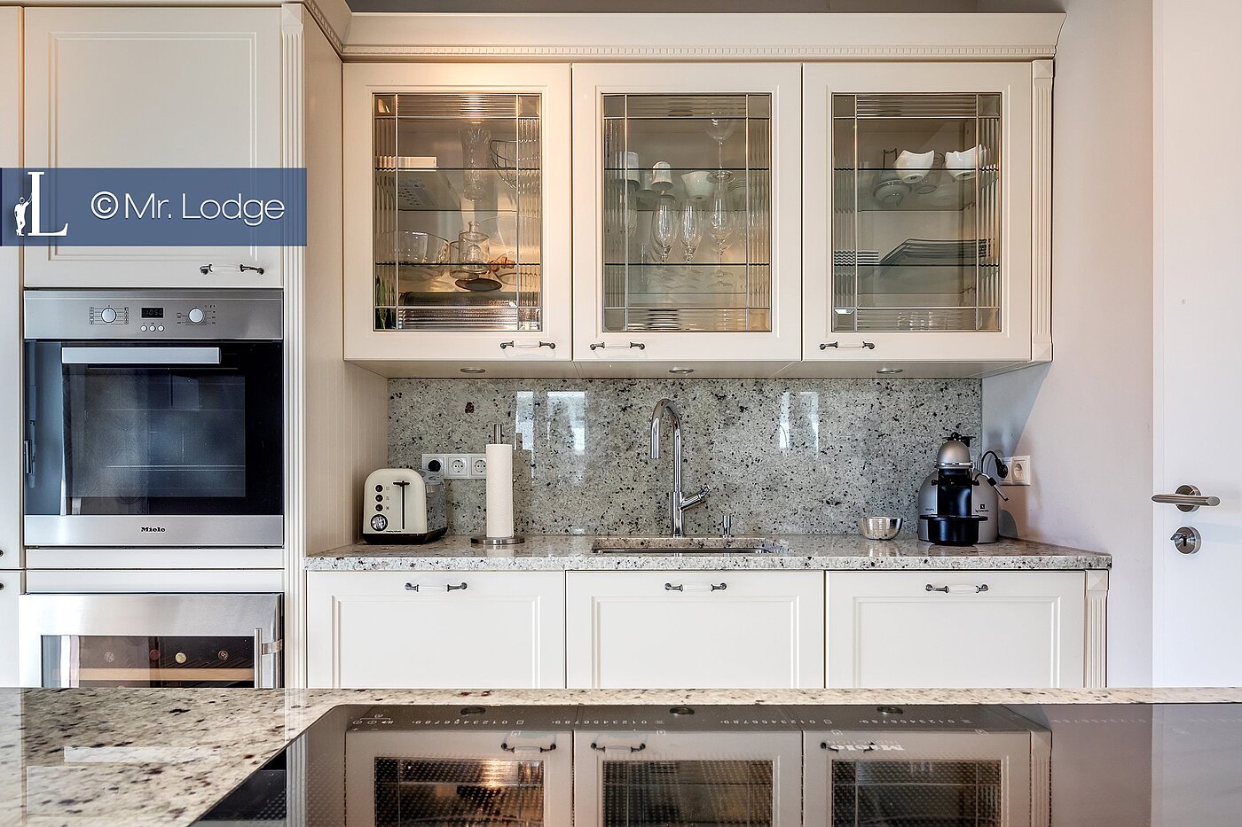 Apartment with 4 room | München-Berg am Laim | 1803ML3 | Weinschrank