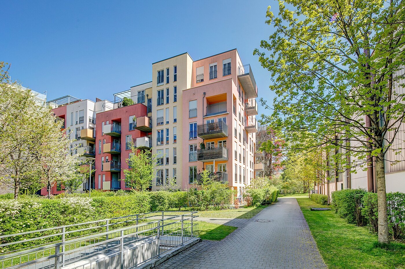 Ground floor apartment with 1.5 room | München-Ramersdorf | 2004ML6 | Blick von Westen