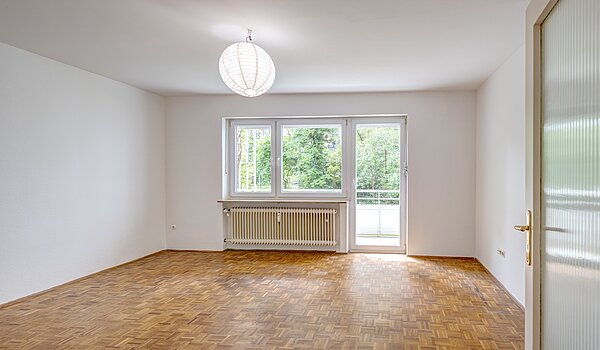 Ground floor apartment with 2.5 room | München-Schwabing | 70441 | Helles Wohnzimmer