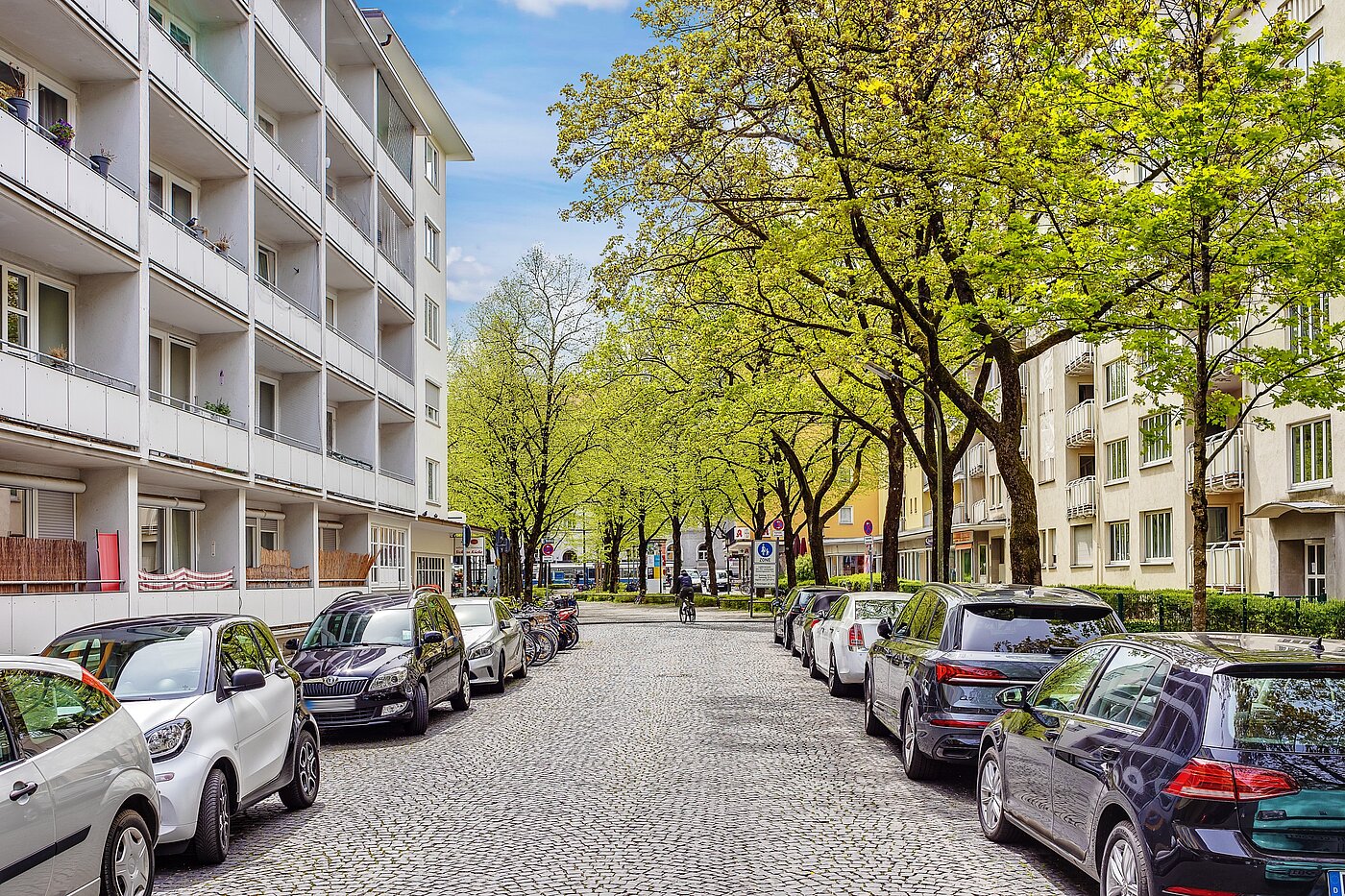 Apartment with 1 room | München-Schwabing | 70211 | ...im Frühling