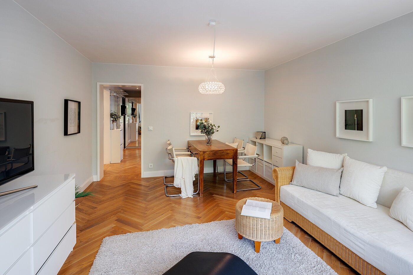 Apartment with 2 room | München-Thalkirchen | 2204ML5 | ...mit Vintage-Design-Klassikern