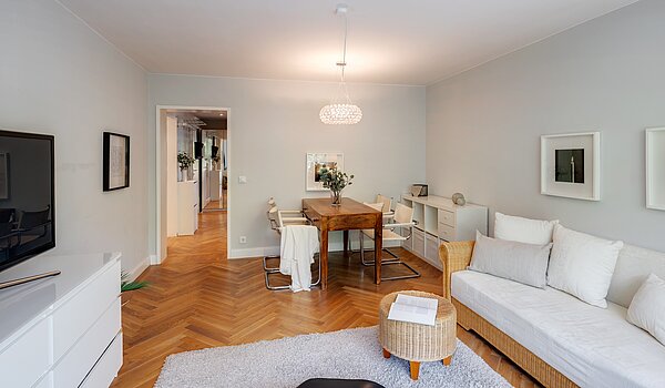 Apartment with 2 room | München-Thalkirchen | 2204ML5 | ...mit Vintage-Design-Klassikern