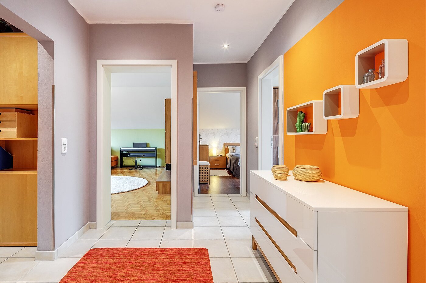 Apartment with 3 room | Karlsfeld | 1904ML1 | Geräumige Diele