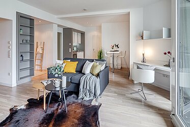 Bogenhausen: Stylish 1.5-room apartment with concierge