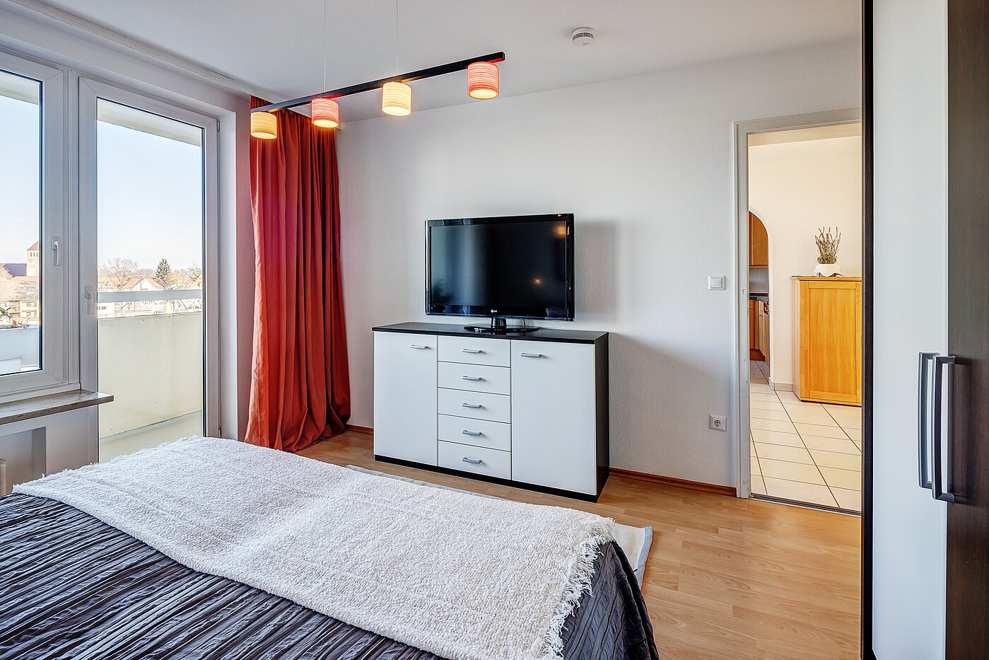 Apartment with 3.5 room | Haar | 2201ML5 | ...mit Zugang...