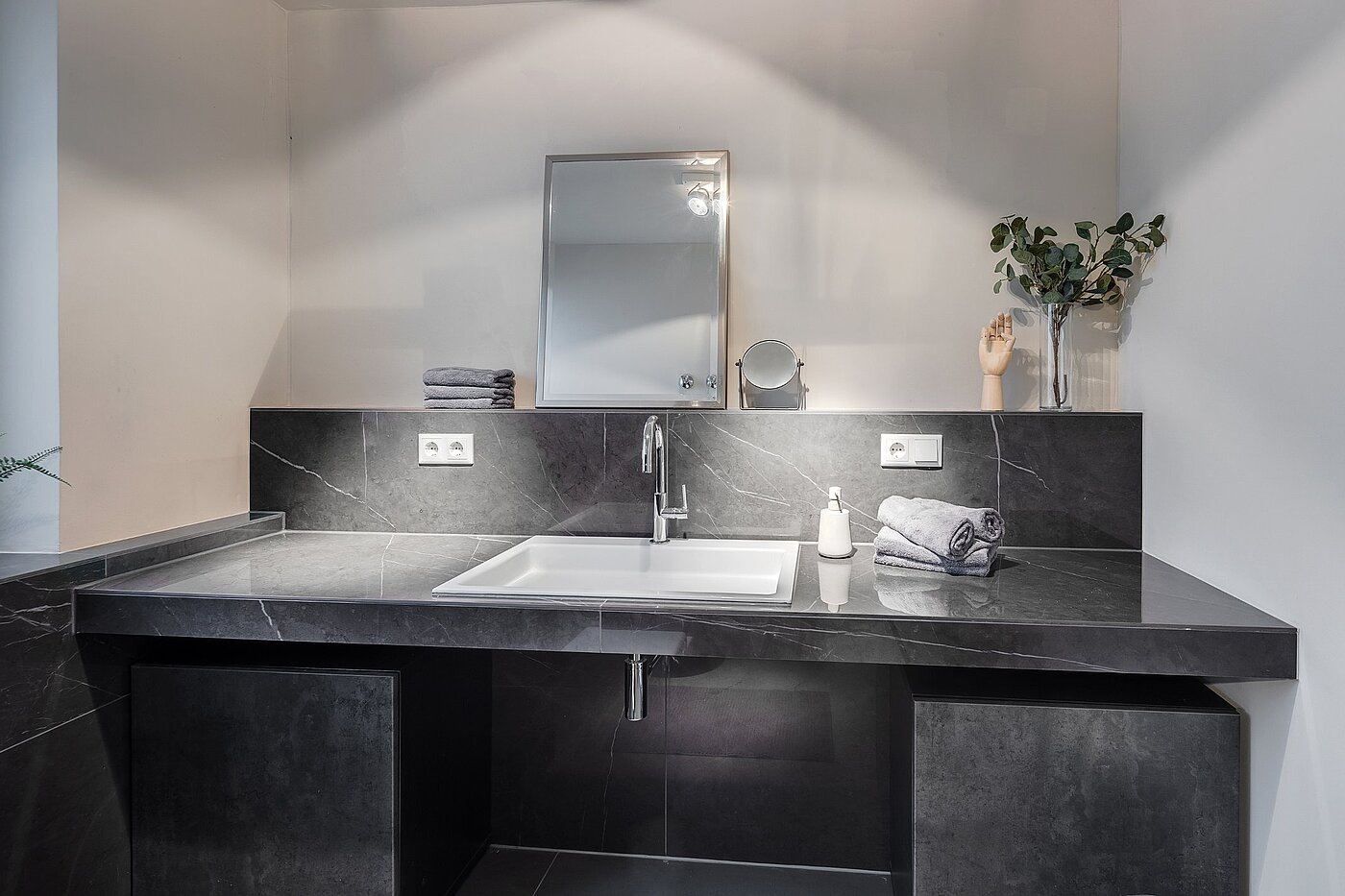 Raised Ground Floor with 2 room | München-Lehel | 2012ML1 | Moderne Ausstattung