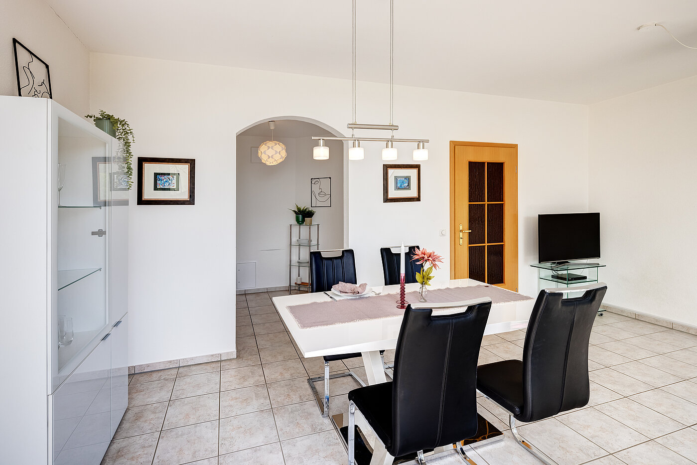 Apartment with 2 room | Unterschleißheim | 70138 | ...Essbereich