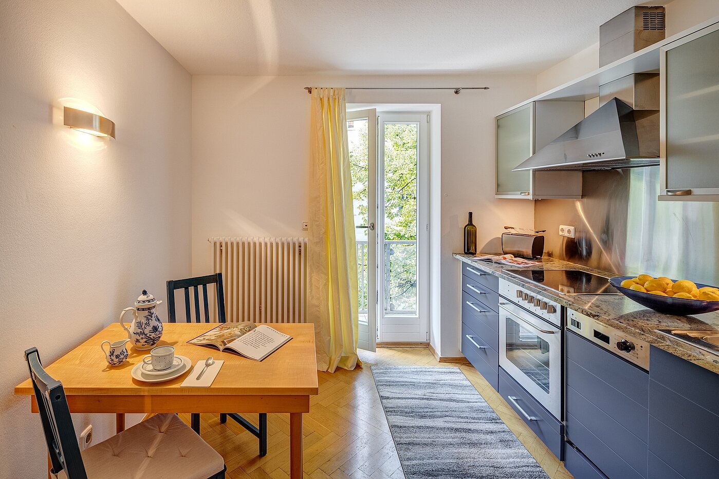 Apartment with 3 room | München-Schwabing | 2212ML1 | Wohnküche mit...