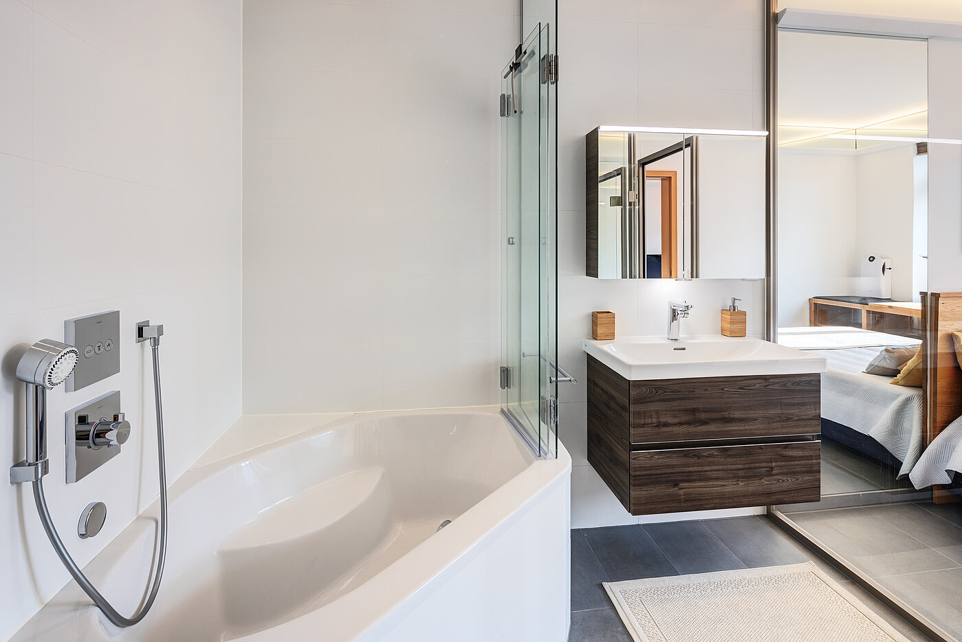 Apartment with 2 room | München-Au | 70387 | Bad