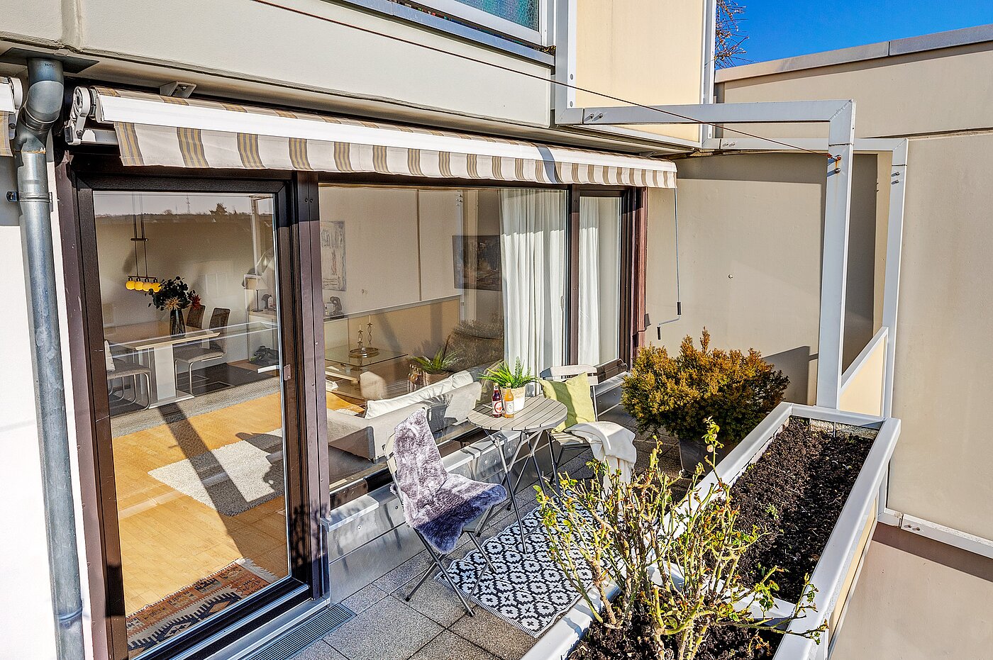 Apartment with 3 room | Unterschleißheim | 70003 | ...und großem Balkon