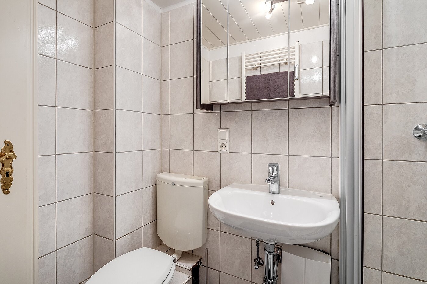 Apartment with 1 room | München | 70073 | ...zum Duschbad