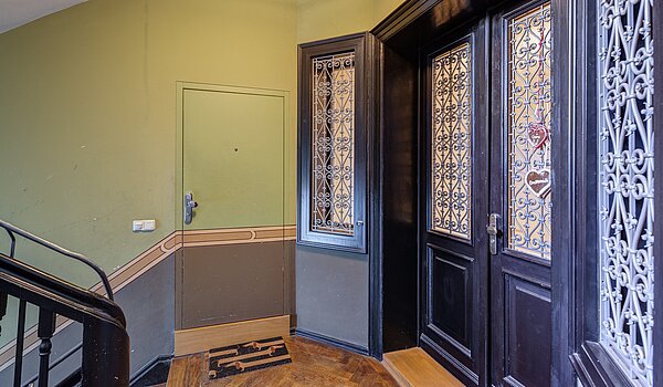 Apartment with 1 room | München-Ludwigsvorstadt | 70388 | Eingangstüre Wohnung