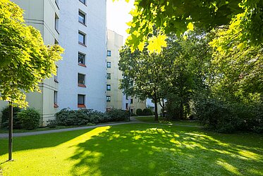 Moosach: Bright 2-room apartment – quiet but central
