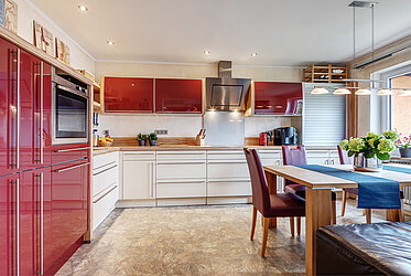 Karlsfeld: Beautiful 3-room apartment in a central location