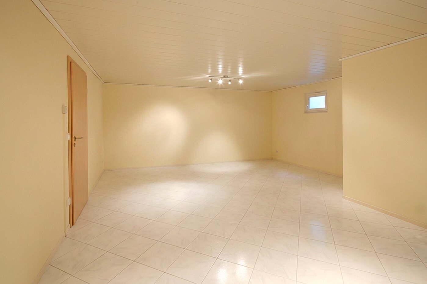 Detached house with 5 room | Icking | 70438 | Hobbyraum mit Fußbodenheizung