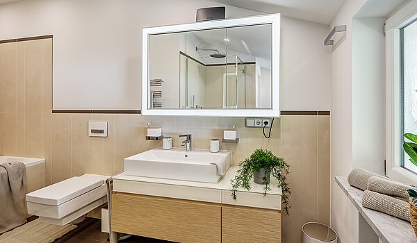 Corner townhouse with 3 room | Kreuth | 70037 | ...großem Waschtisch...