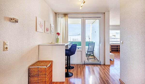 Apartment with 2.5 room | München-Hadern | 70393 | ...mit Zugang zur Loggia