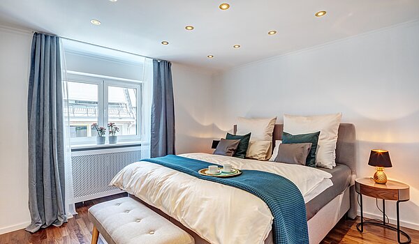 Apartment with 2 room | München-Schwabing | 70434 | ...Schlafzimmer...