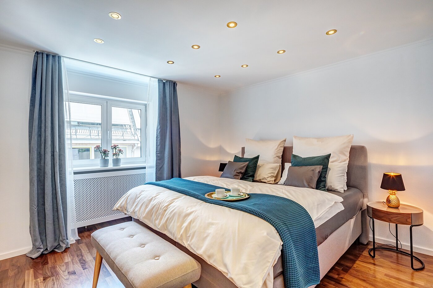 Apartment with 2 room | München-Schwabing | 70434 | ...Schlafzimmer...