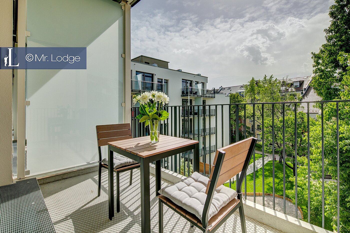 Apartment with 1 room | München-Bogenhausen | 1802ML4 | Ein Platz an der Sonne -