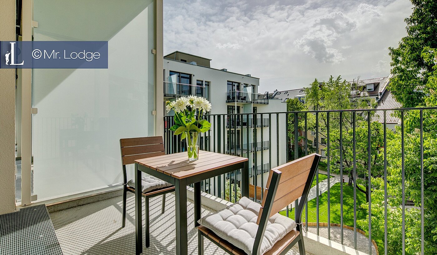Apartment with 1 room | München-Bogenhausen | 1802ML4 | Ein Platz an der Sonne -