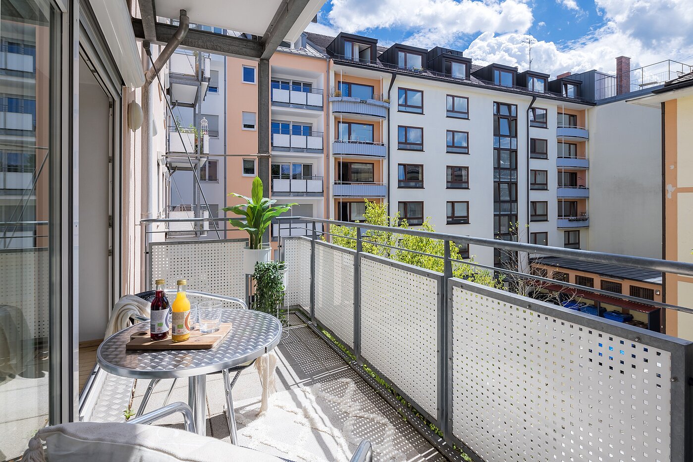 Apartment with 1 room | München-Maxvorstadt | 2206ML5 | Sehr ruhig gelegen mit...