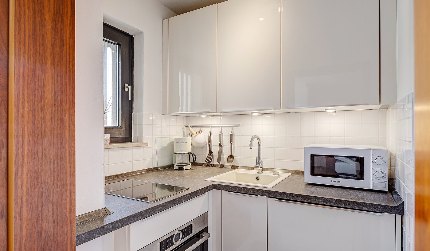 Apartment with 1 room | München-Bogenhausen | 70070 | Separate Einbauküche