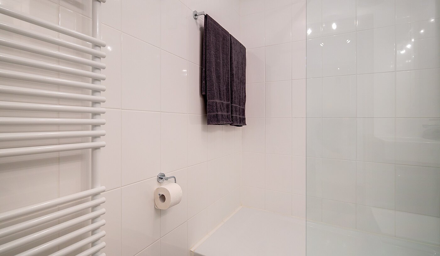 Apartment with 2 room | München-Schwabing | 70096 | Modern und hell gefliest