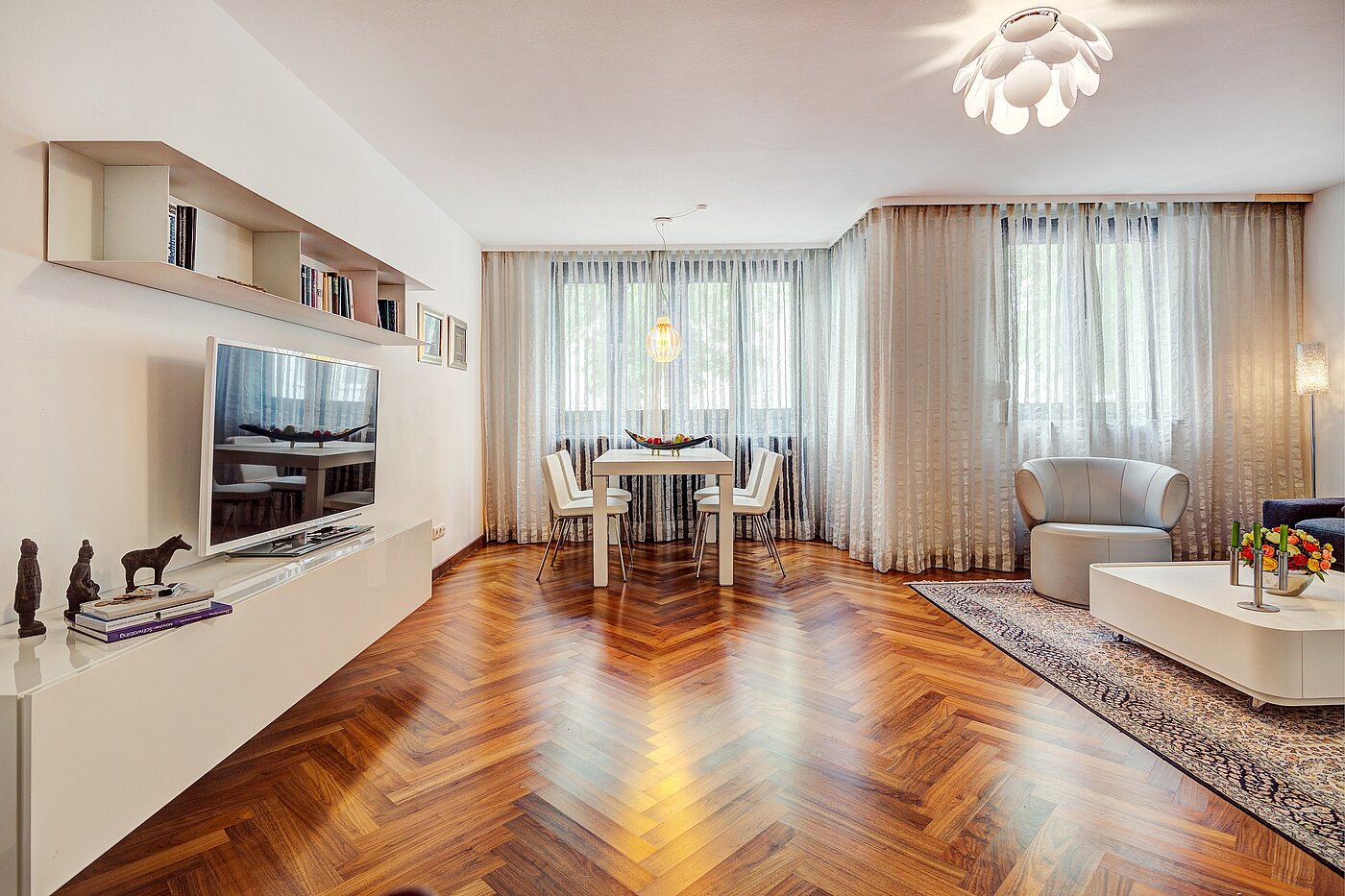 Apartment with 1 room | München-Schwabing | 2207ML10 | Wohnen und...