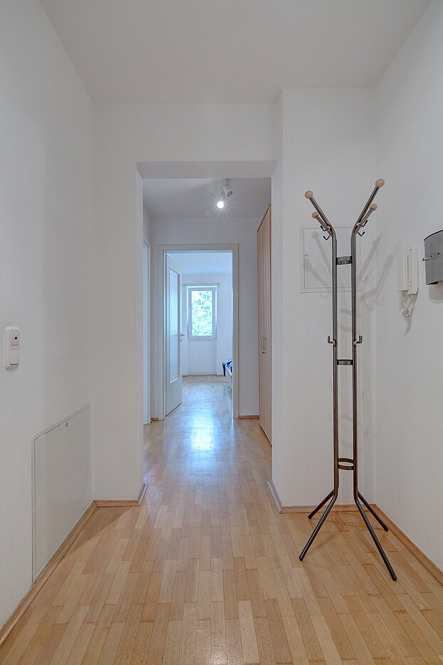 Apartment with 2 room | München-Ramersdorf | 2207ML11 | Flur zum...