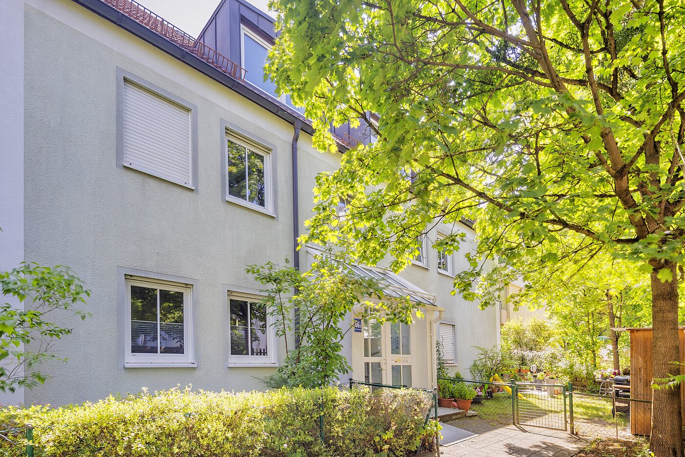 Apartment with 2 room | München-Laim | 70226 | ...Rückgebäude