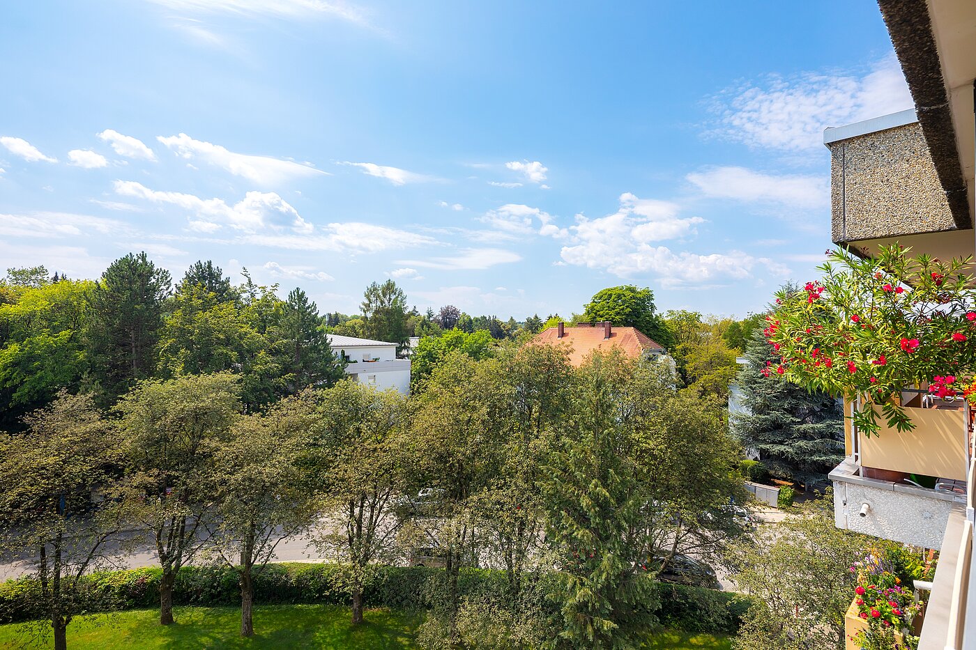 Apartment with 1 room | München-Solln | 70499 | ...mit Weitblick nach..