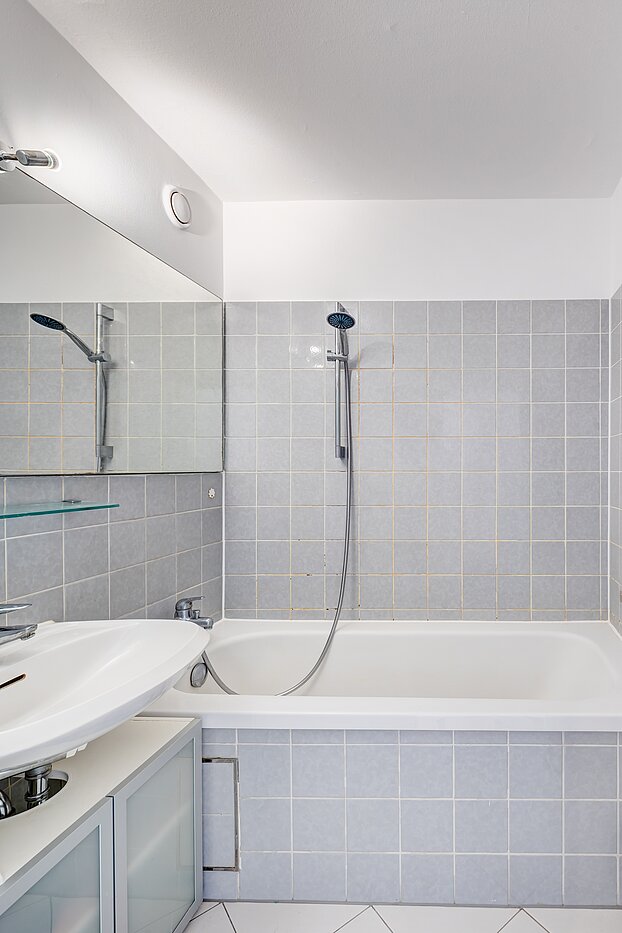 Apartment with 2 room | München-Feldmoching | 70466 | Badezimmer