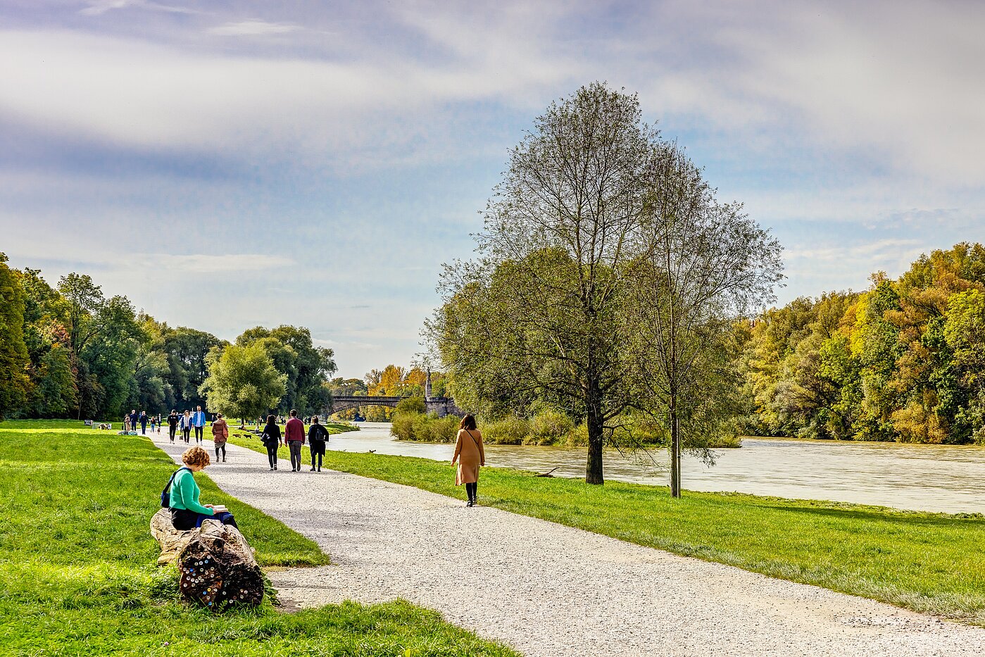 Attic Apartment with 2 room | München-Au | 2209ML3 | ...mit vielen Freizeitmöglichkeiten