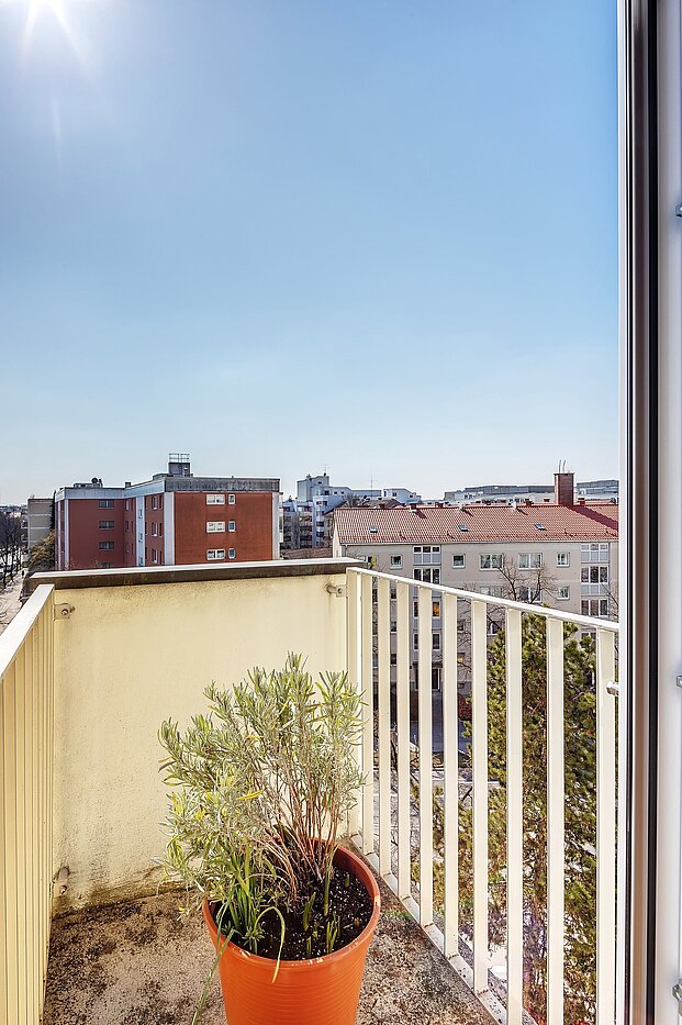 Apartment with 2 room | München-Sendling-Westpark | 2003ML10 | ...und kleinem Balkon