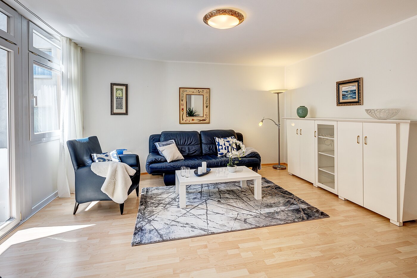 Apartment with 2.5 room | München-Nymphenburg | 2204ML61 | Gemütliches Wohnzimmer...