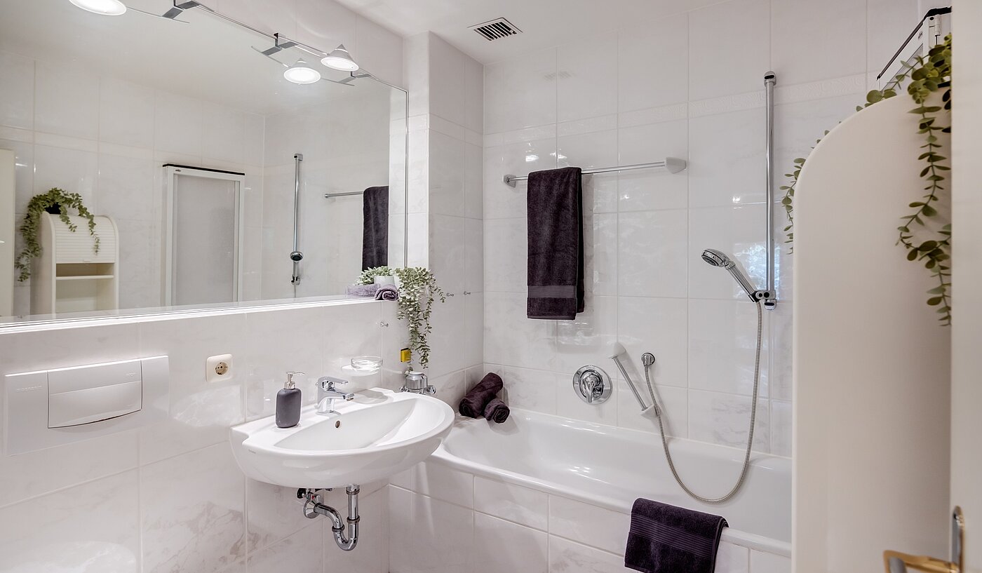 Ground floor apartment with 4 room | München-Laim | 702161 | Badezimmer mit...