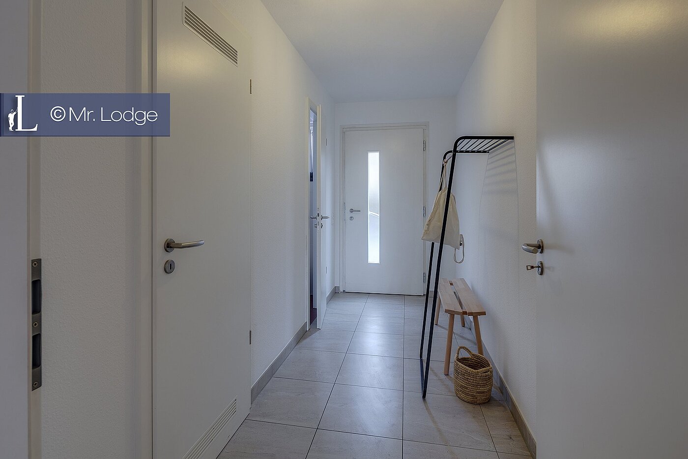 Apartment with 5 room | München-Trudering | 1902ML4 | Flur