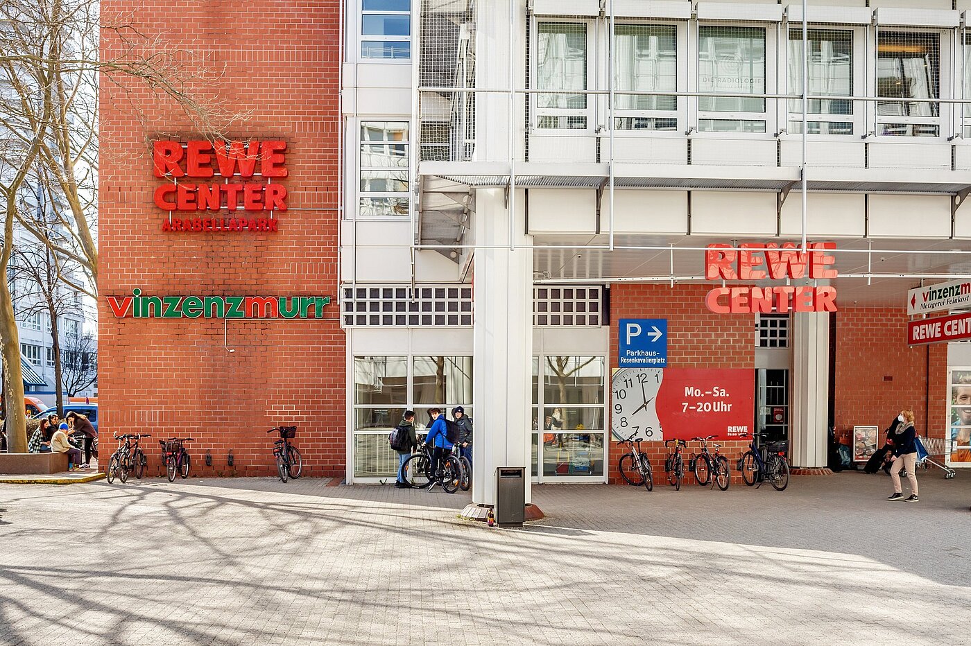 Apartment with 1 room | München-Bogenhausen | 2103ML6 | Der Supermarkt um´s Eck
