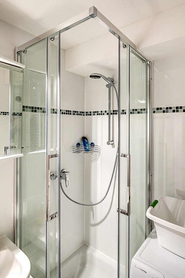 Apartment with 1 room | München-Berg am Laim | 2207ML6 | ...mit Dusche und Waschmaschinenanschluss