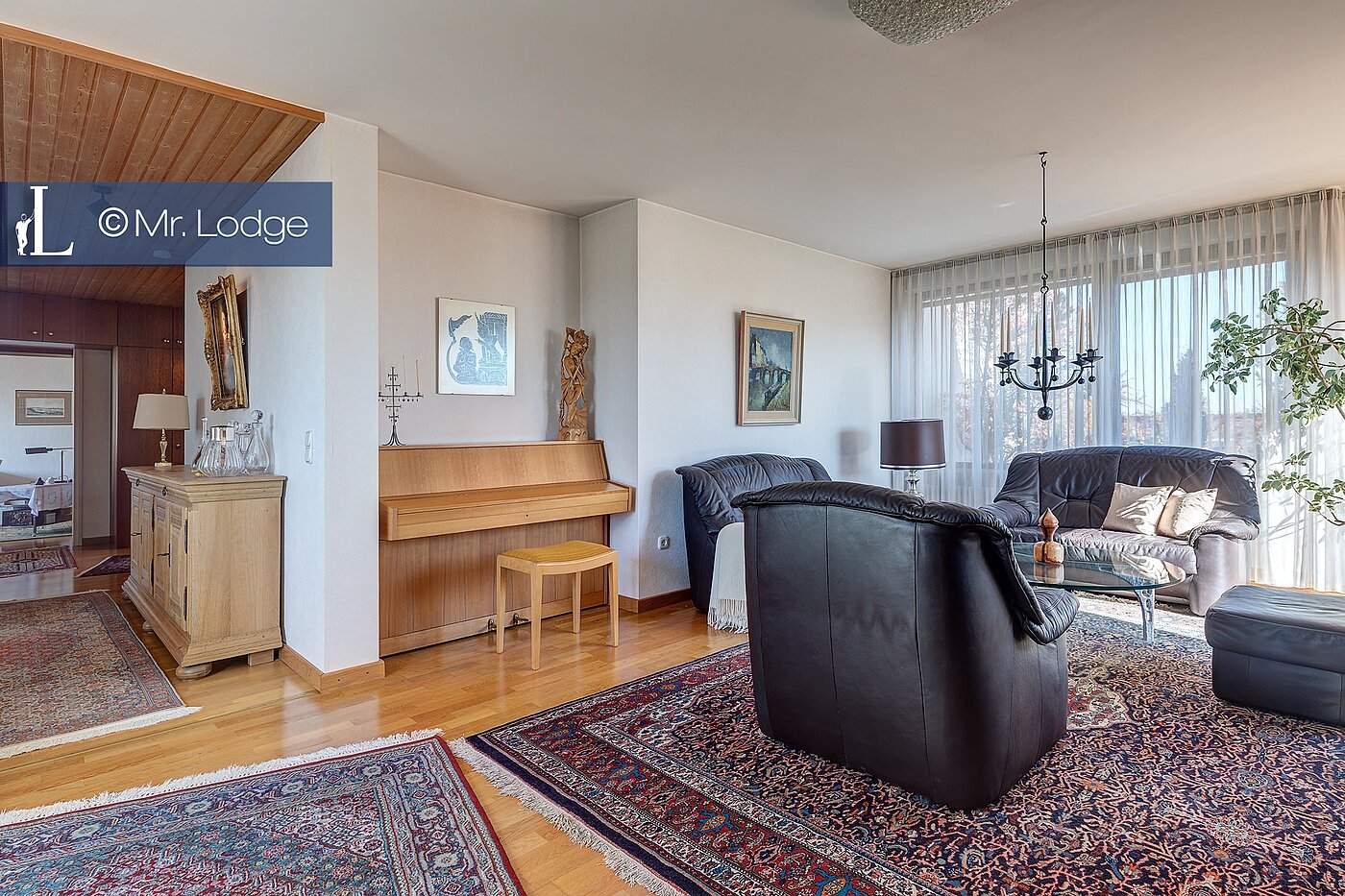 Attic Apartment with 5 room | Aschheim | 1710ML4 | Geräumiges Wohnzimmer mit....