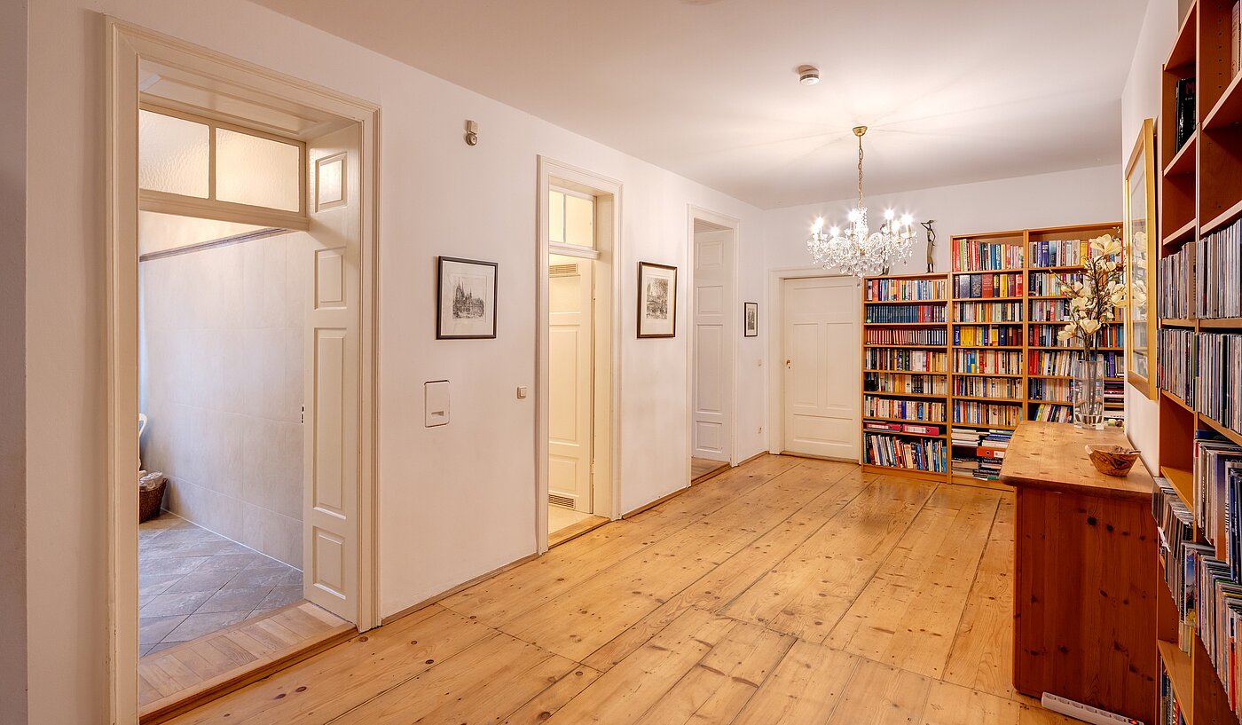 Apartment with 5 room | München-Altstadt | 700121 | ...mit originalem Holzdielenboden